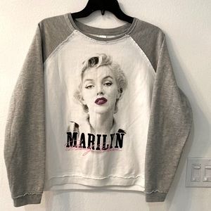 Marilyn Monroe sweat shirt